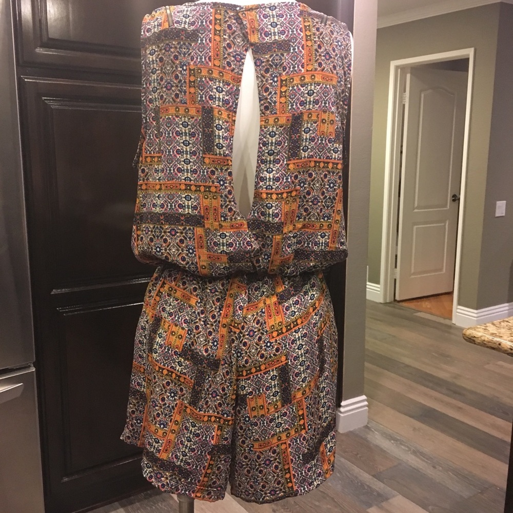 Jumpsuit - Picture 3 of 3
